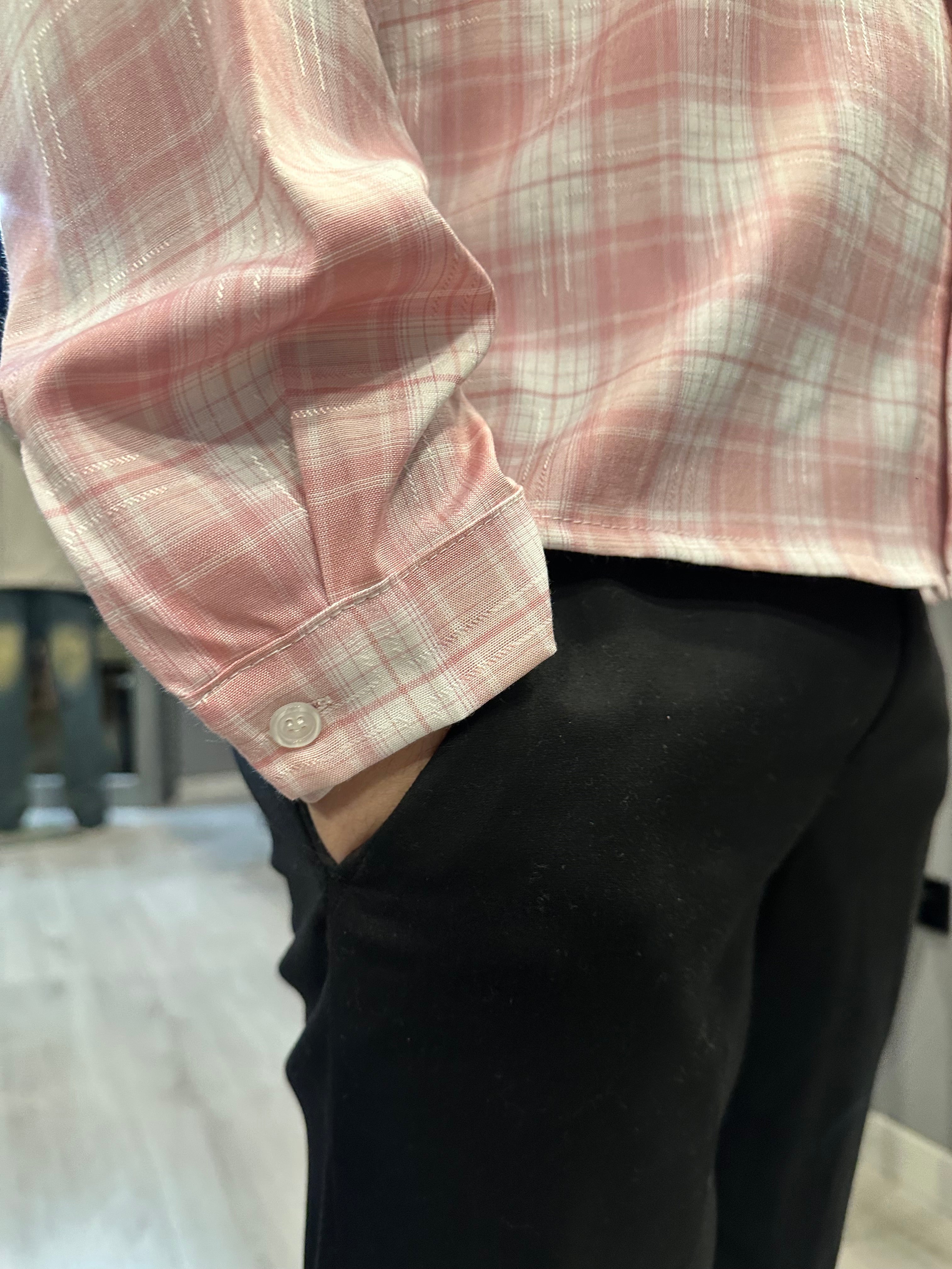 Camicia Neverstop Rosa - Freschezza e Stile Contemporaneo