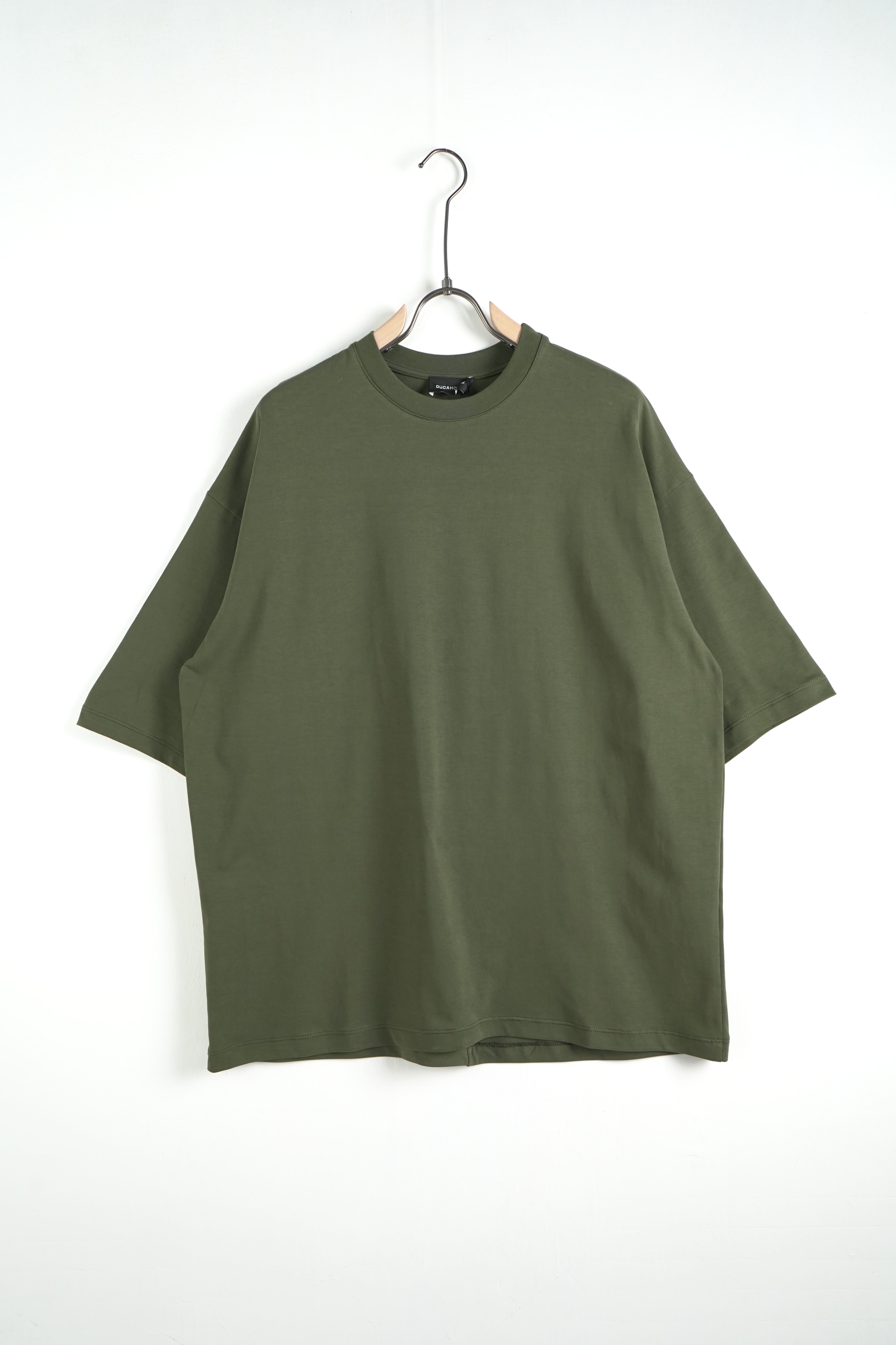 T-shirt over line verde militare