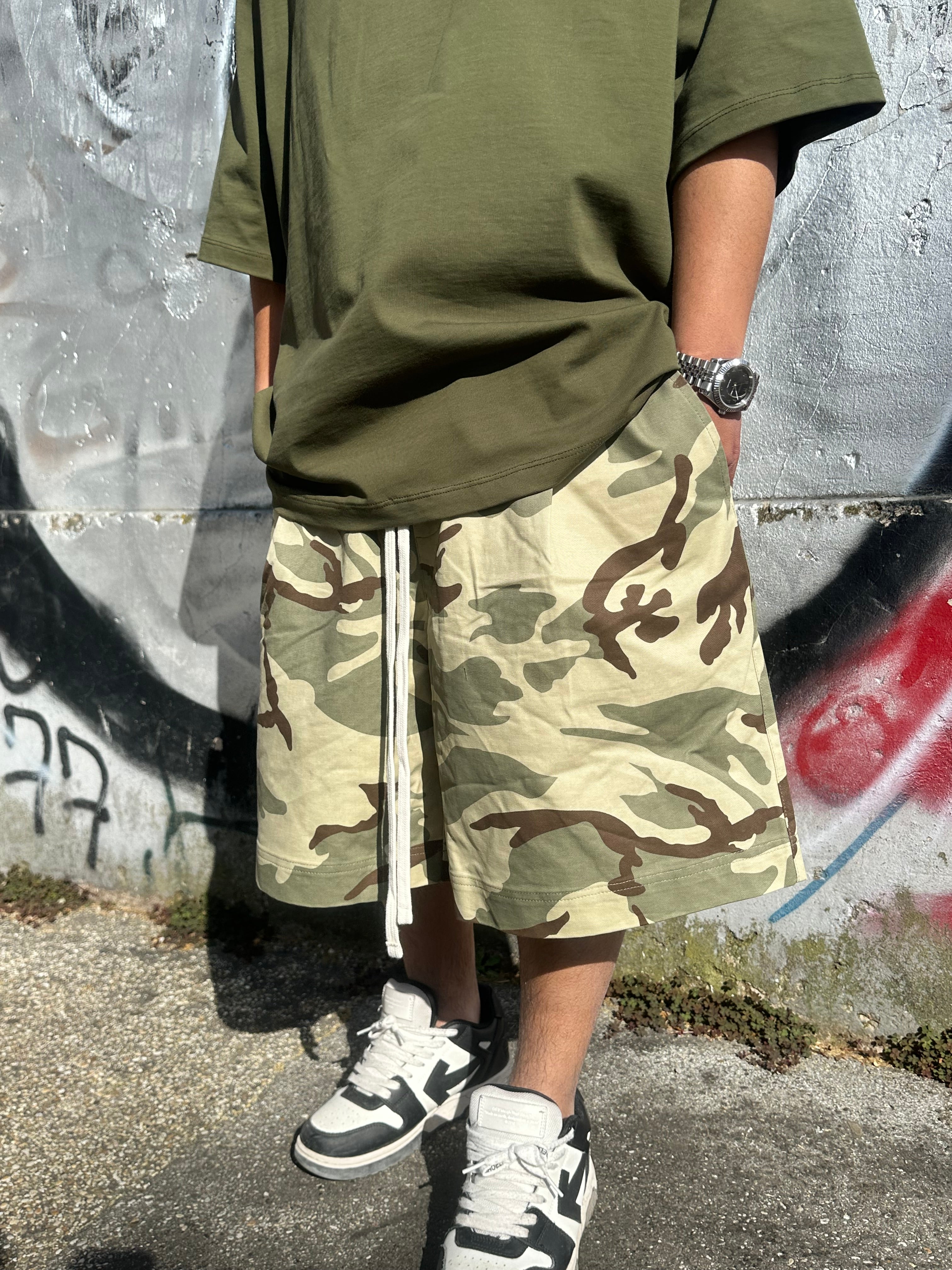 Bermuda Military Verdone - Oversize Urban Summer Style