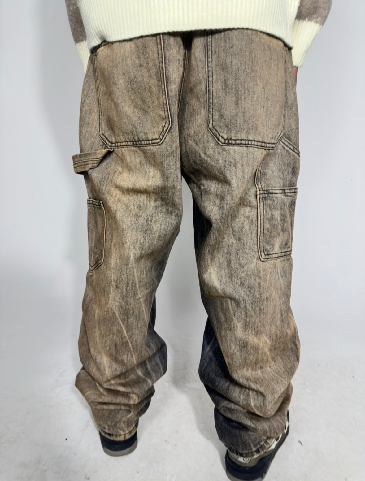 Carpenter Washed beige