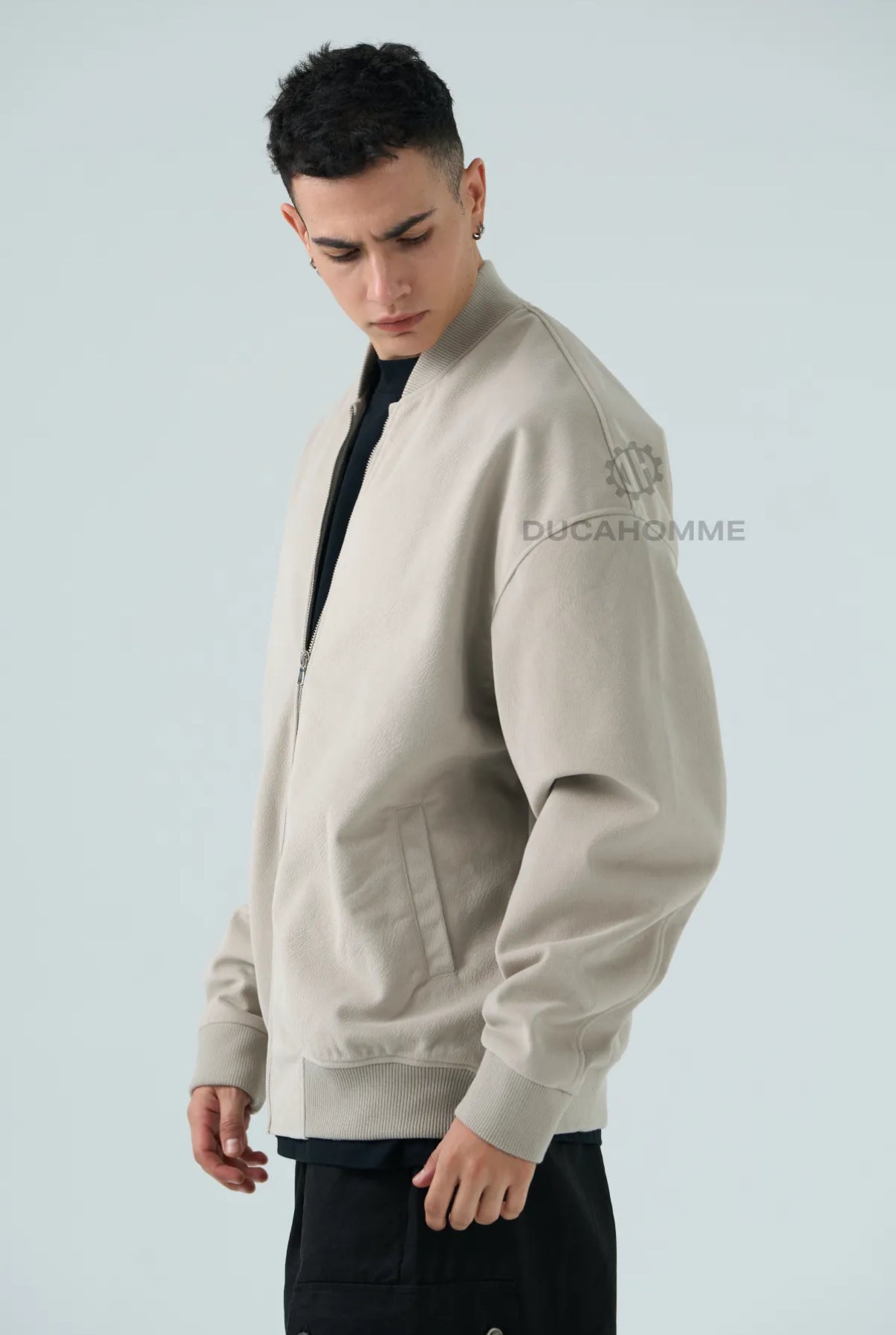 Bomber in velluto beige