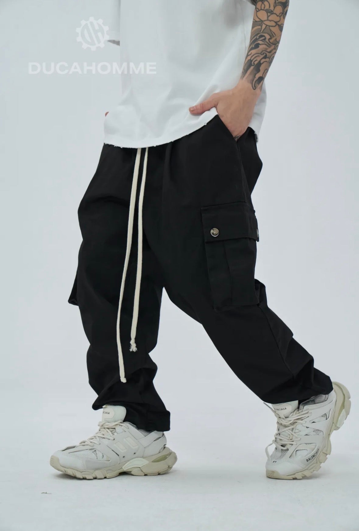 pantaloni cargo oversize nero