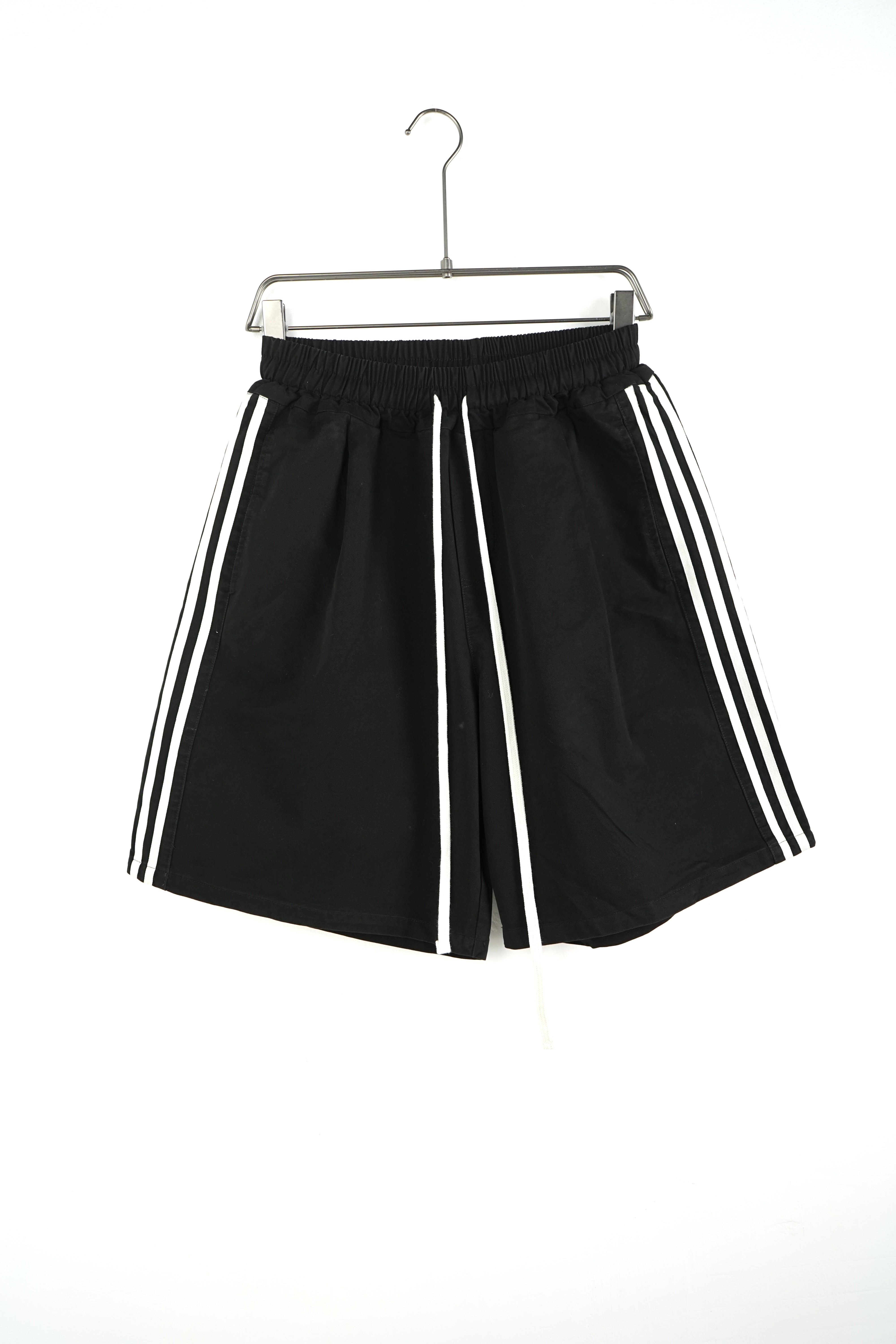 Pantaloncino black linee